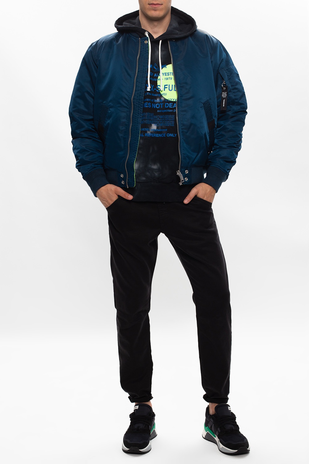 Diesel reversible outlet jacket